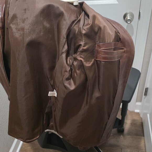 Share Men’s Banana Republic Brown Genuine Leather Jacket XL Great Condition Gift - Picture 5 of 6